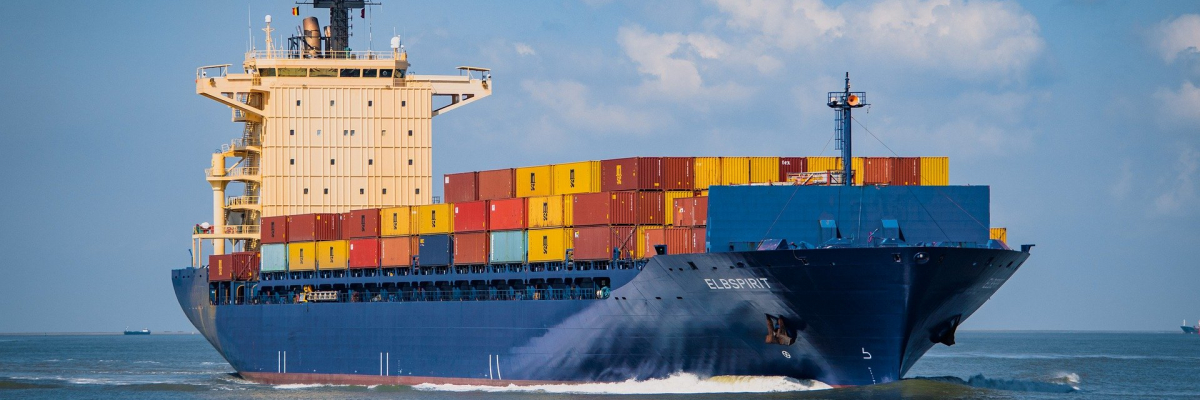 nave porta container